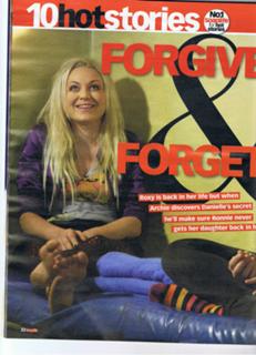 Rita Simons feet photo 4