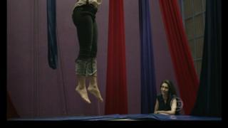 Paolla Oliveira feet photo thumbnail