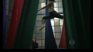 Paolla Oliveira feet photo thumbnail