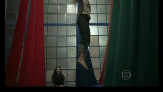Paolla Oliveira feet photo thumbnail