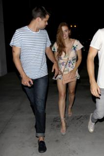 Holland Roden feet photo thumbnail