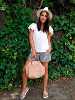 Paula Echevarría feet photo thumbnail