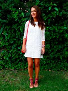 Paula Echevarría feet photo thumbnail