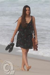 Bruna Marquezine feet photo thumbnail