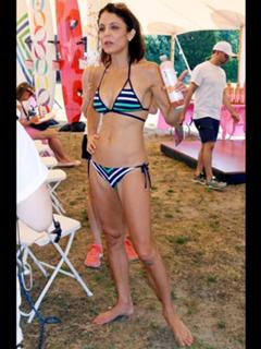 Bethenny Frankel feet photo thumbnail