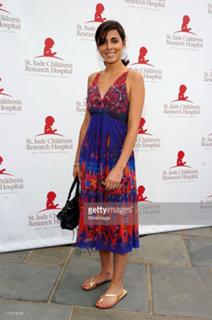 Jamie-Lynn Sigler feet photo thumbnail