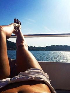 Kimberley Garner feet photo thumbnail