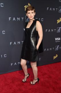 Kate Mara feet photo thumbnail
