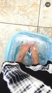 Vida Guerra feet photo thumbnail