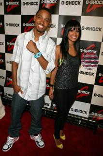 Rocsi Diaz feet photo thumbnail