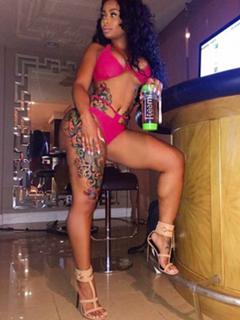 Blac Chyna feet photo thumbnail