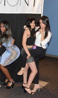 Camila Cabello feet photo thumbnail