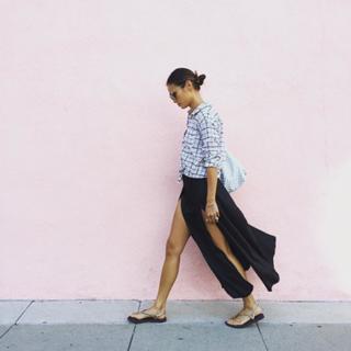 Jamie Chung feet photo thumbnail