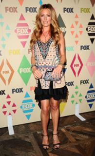 Cat Deeley feet photo thumbnail