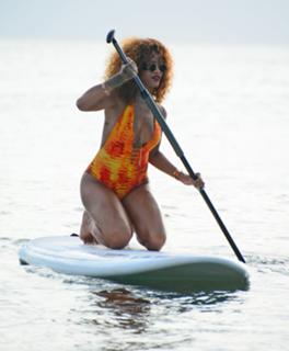 Rihanna feet photo thumbnail