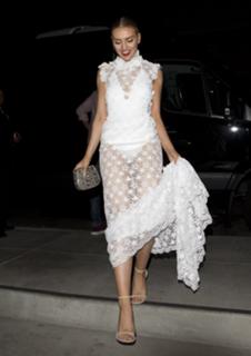 Perrie Edwards feet photo thumbnail