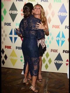 Cat Deeley feet photo thumbnail