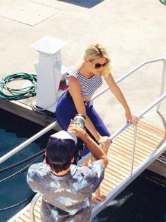Ana Hickmann feet photo thumbnail