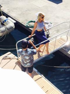 Ana Hickmann feet photo thumbnail