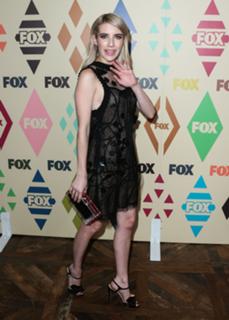 Emma Roberts feet photo thumbnail