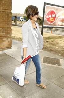 Frankie Bridge feet photo thumbnail