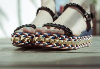Blanca Suárez feet photo thumbnail