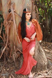 Vanessa Hudgens feet photo thumbnail