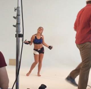 Paige VanZant feet photo thumbnail