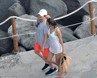 Irina Shayk feet photo thumbnail