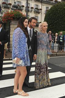 Lana Del Rey feet photo thumbnail