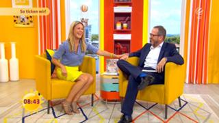 Alina Merkau feet photo thumbnail