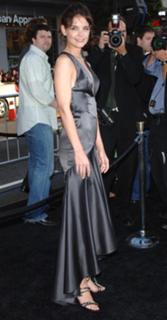 Katie Holmes feet photo thumbnail