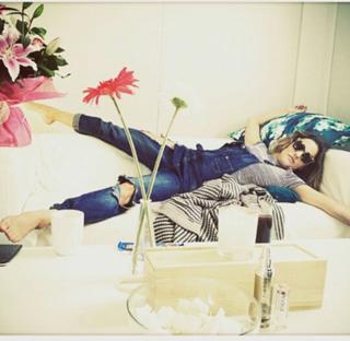 Caroline Flack feet photo thumbnail