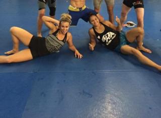 Paige VanZant feet photo thumbnail