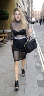 Ashley James feet photo thumbnail