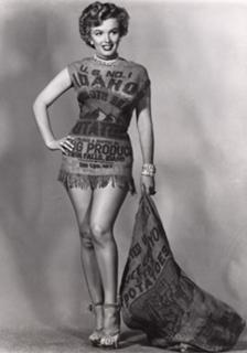 Marilyn Monroe feet photo thumbnail