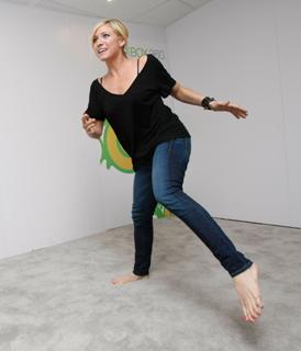 Brittany Snow feet photo thumbnail