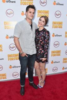 Holland Roden feet photo thumbnail