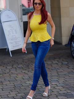Amy Childs feet photo thumbnail