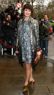 Gemma Arterton feet photo thumbnail