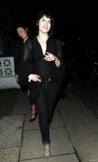 Gemma Arterton feet photo thumbnail