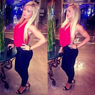 Amanda Saccomanno feet photo thumbnail