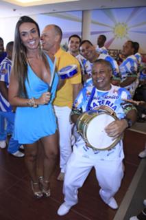Nicole Bahls feet photo thumbnail