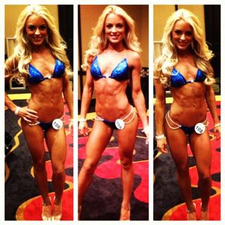 Amanda Saccomanno feet photo thumbnail