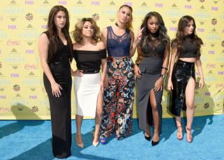 Camila Cabello feet photo thumbnail