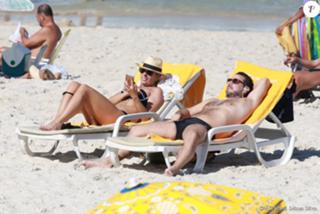 Adriane Galisteu feet photo thumbnail