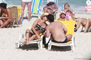 Adriane Galisteu feet photo thumbnail