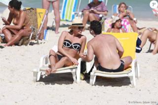 Adriane Galisteu feet photo thumbnail
