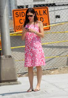 Jennifer Garner feet photo thumbnail