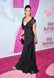 Aishwarya Rai Bachchan feet photo thumbnail